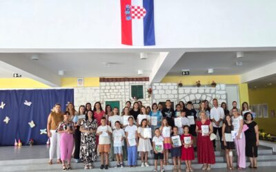 Dodijeljena priznanja zaslužnim učenicima i mentorima