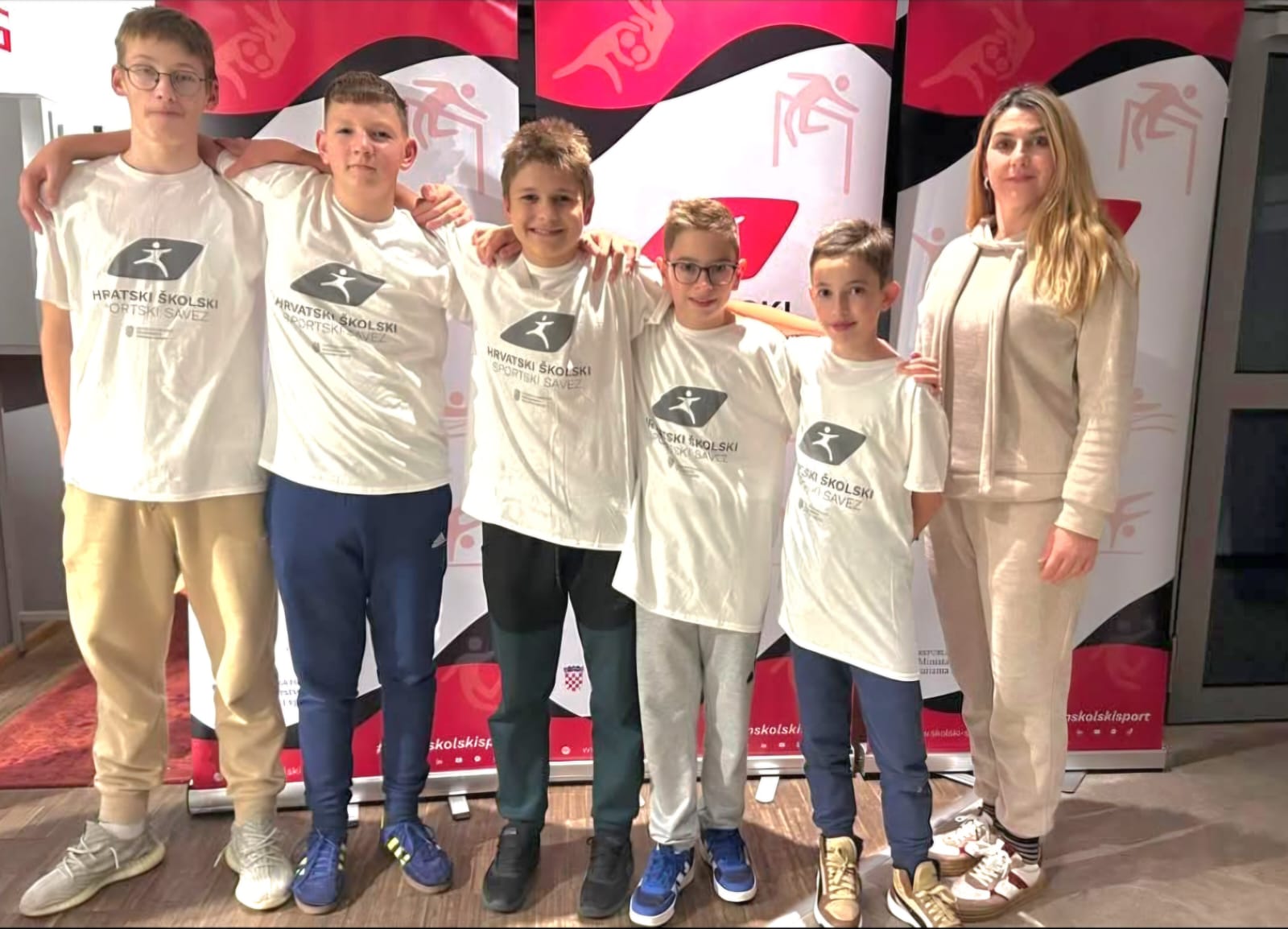 8c0010e6-3abe-468d-93cc-5b0f97837c04